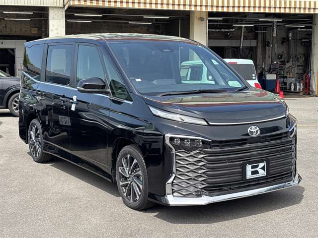 トヨタ ヴォクシー ２．０ Ｓ－Ｚ R6年 (近畿) 99