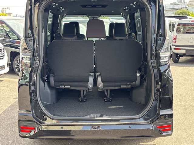 トヨタ ヴォクシー ２．０ Ｓ－Ｚ R6年 (近畿) 99