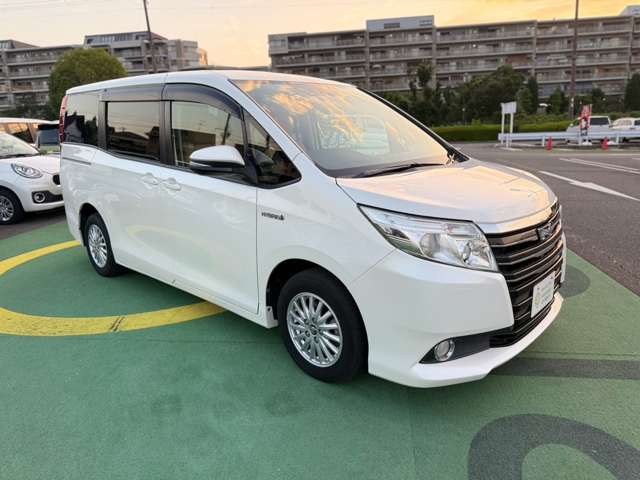 トヨタ ノア １．８ ハイブリッド Ｇ H26年 (近畿) 99