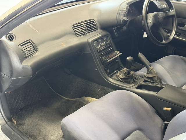 日産 スカイラインＧＴ−Ｒ ２．６ Ｖスペック ４ＷＤ H5年 (近畿) 99
