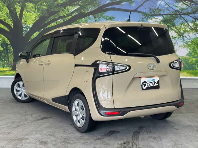 トヨタ シエンタ １．５ ファンベース Ｇ R1年 (近畿) 99