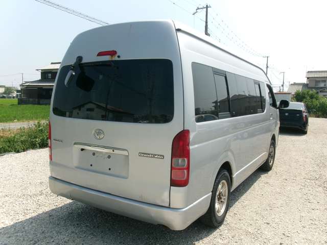トヨタ ハイエースワゴン ２．７ グランドキャビン ４ＷＤ H24年 (近畿) 99
