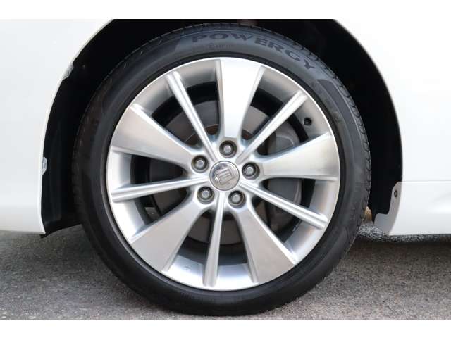 トヨタ クラウン　ハイブリッド ３．５ Ｌパッケージ H22年 (東海) 99