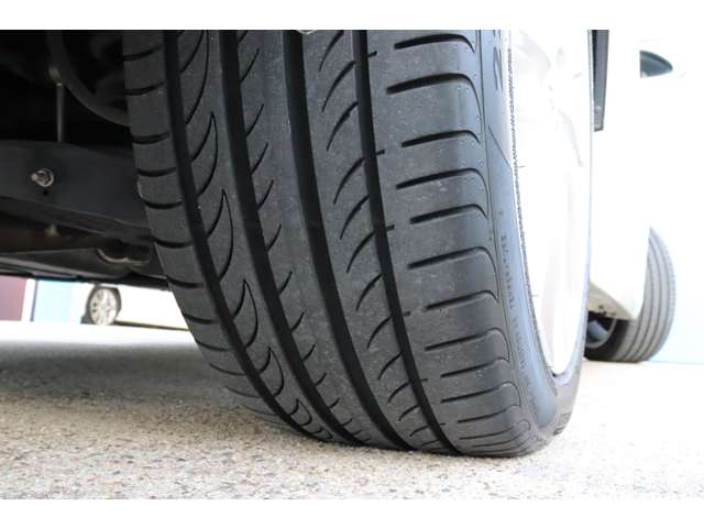 トヨタ クラウン　ハイブリッド ３．５ Ｌパッケージ H22年 (東海) 99