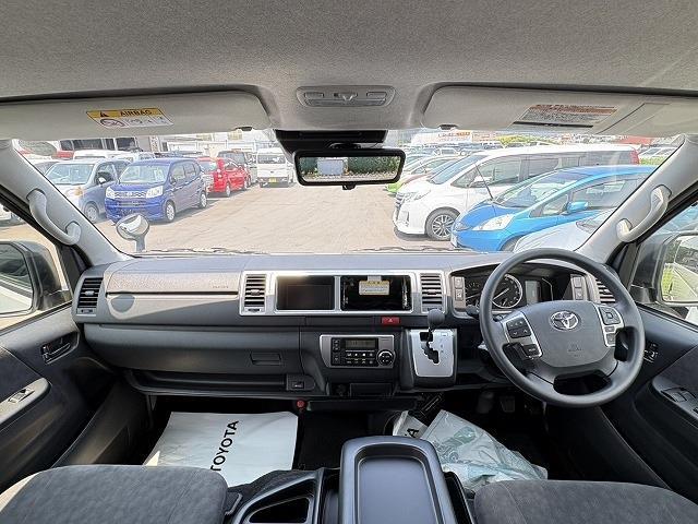 トヨタ ハイエースワゴン ２．７ グランドキャビン ４ＷＤ R7年 (近畿) 99