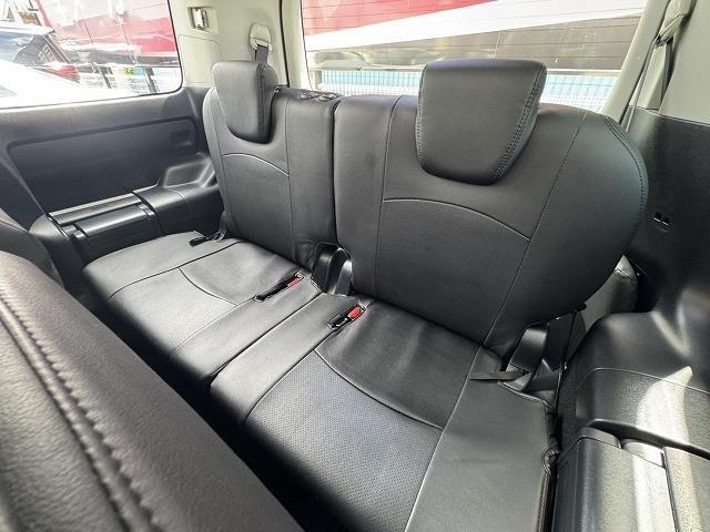 トヨタ ノア ２．０ ＳＩ H27年 (近畿) 99