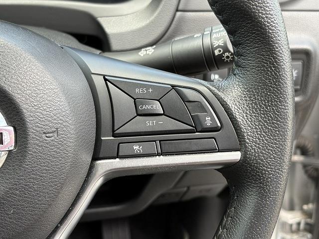 日産 ノート １．２ Ｅ－ＰＯＷＥＲ メダリスト R3年 (近畿) 99