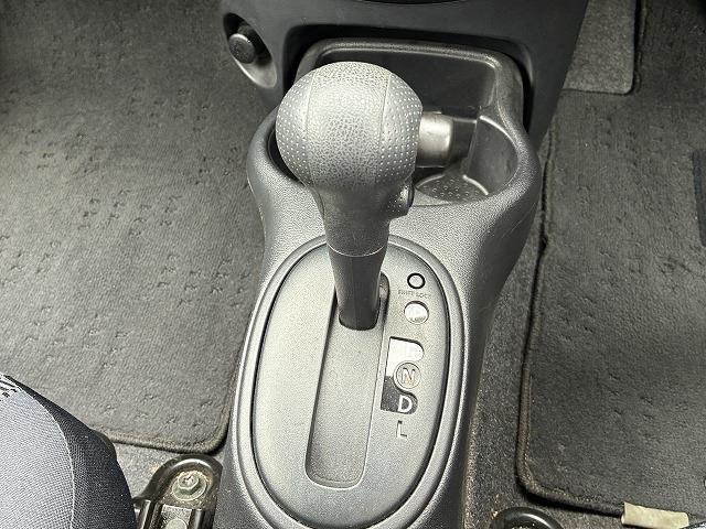 日産 マーチ １．２ Ｓ H30年 (近畿) 99