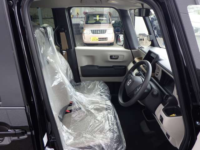 ホンダ Ｎ　ＢＯＸ ６６０ R7年 (九州・沖縄) 99