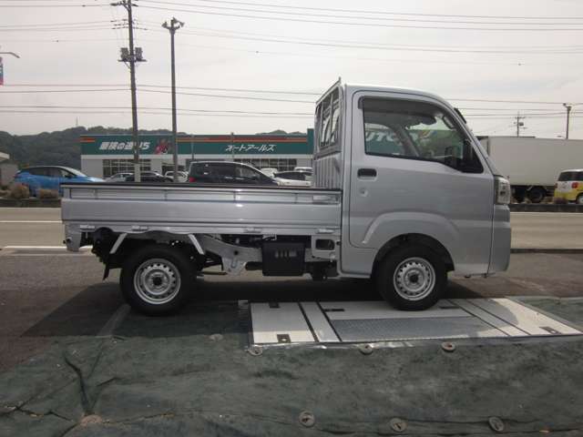 ダイハツ ハイゼットトラック ６６０ スタンダード ＳＡＩＩＩＴ ３方開 ４ＷＤ R2年 (関東) 99
