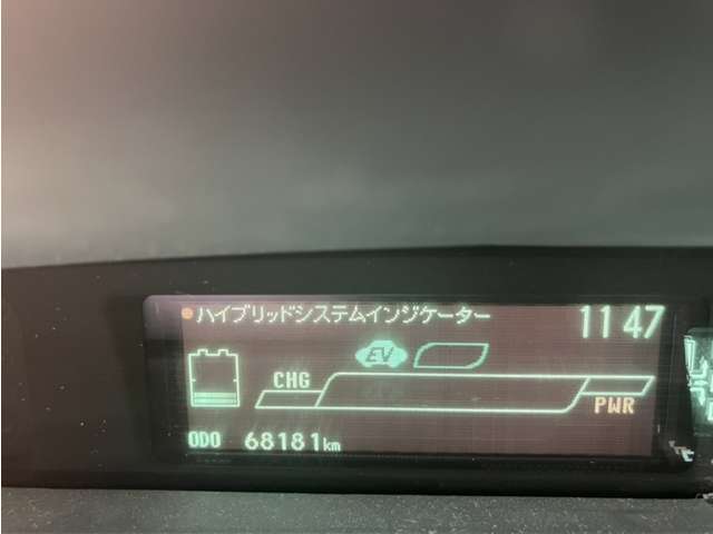 トヨタ プリウス １．８ Ｓ H25年 (近畿) 99