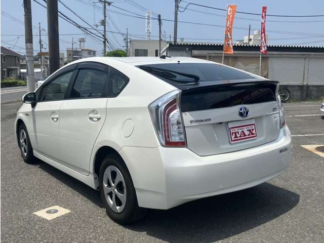 トヨタ プリウス １．８ Ｓ H25年 (近畿) 99