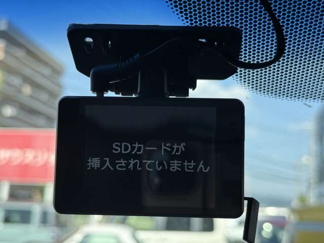 ホンダ ヴェゼル １．５ ハイブリッド Ｚ H26年 (近畿) 99