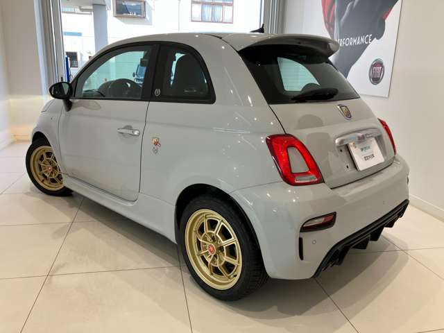 アバルト ５９５ １．４ R2年 (近畿) 99