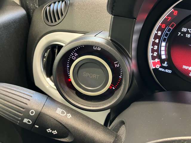 アバルト ５９５ １．４ R2年 (近畿) 99
