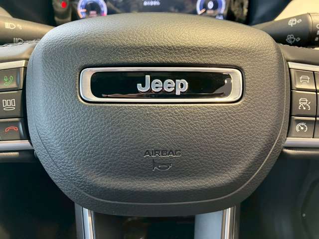 ジープ コンパス リミテッド ４ＷＤ R7年 (近畿) 99