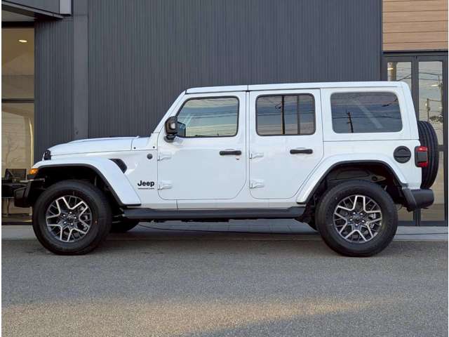 ジープ ラングラー　アンリミテッド アンリミテッド サハラ ４ＷＤ R7年 (近畿) 99