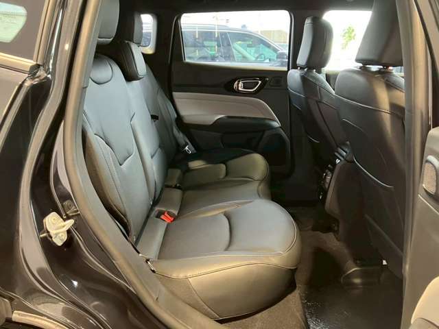 ジープ コンパス リミテッド ４ＷＤ R7年 (近畿) 99