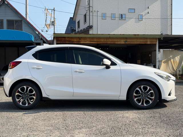 マツダ デミオ １．５ ＸＤ ツーリング ディーゼルターボ H28年 (四国) 99