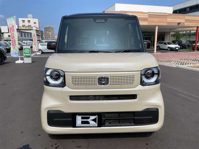 ホンダ Ｎ　ＢＯＸ ６６０ ファッションスタイル ２トーン R8年 (九州・沖縄) 99