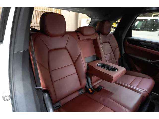 ポルシェ カイエン ３．０ ティプトロニックＳ ４ＷＤ R1年 (北海道) 99