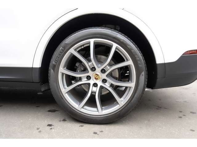 ポルシェ カイエン ３．０ ティプトロニックＳ ４ＷＤ R1年 (北海道) 99