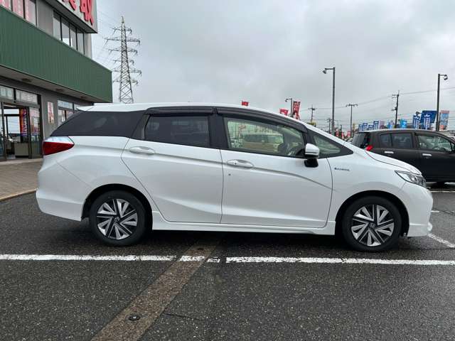 ホンダ シャトル １．５ ハイブリッド ホンダセンシング R1年 (甲信越・北陸) 99