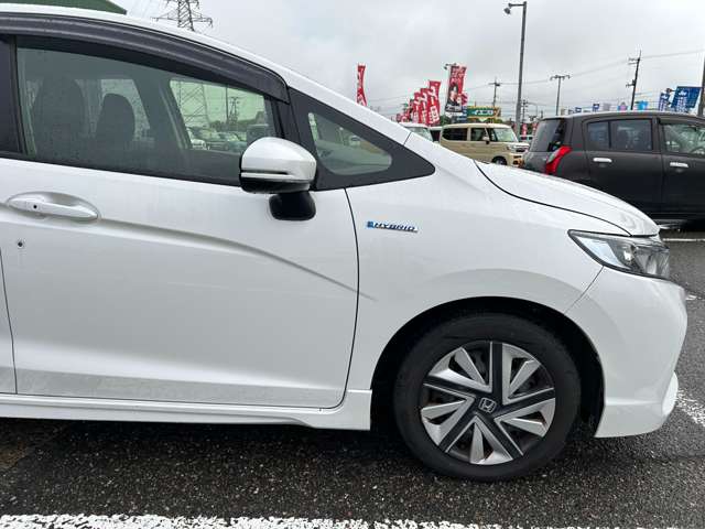 ホンダ シャトル １．５ ハイブリッド ホンダセンシング R1年 (甲信越・北陸) 99