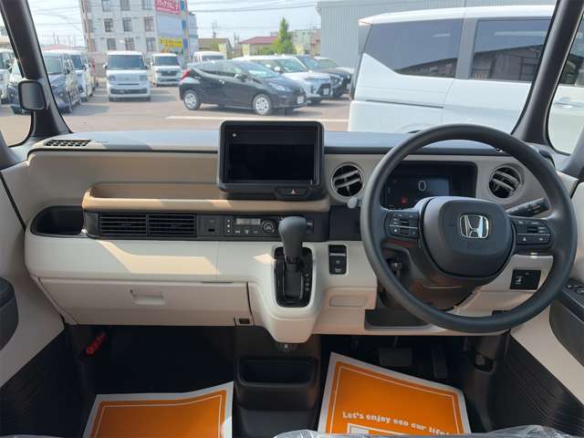ホンダ Ｎ　ＢＯＸ ６６０ ファッションスタイル ２トーン R8年 (九州・沖縄) 99