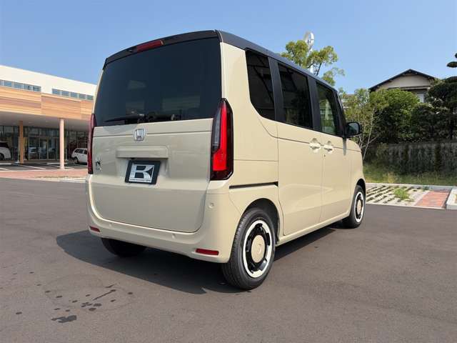 ホンダ Ｎ　ＢＯＸ ６６０ ファッションスタイル ２トーン R8年 (九州・沖縄) 99