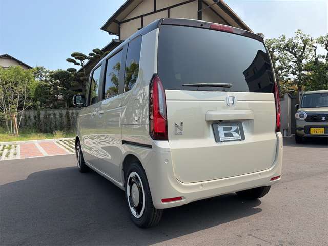 ホンダ Ｎ　ＢＯＸ ６６０ ファッションスタイル ２トーン R8年 (九州・沖縄) 99