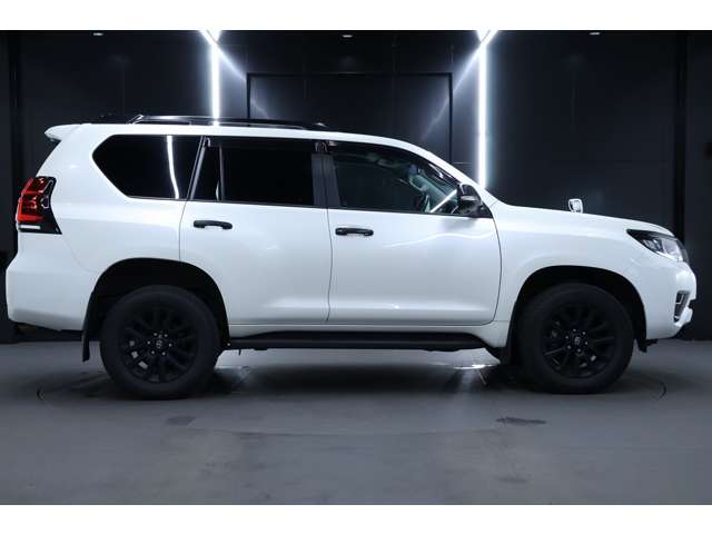 トヨタ ランドクルーザープラド ２．８ ＴＸ Ｌパッケージ マットブラック エディション ディーゼルターボ ４ＷＤ R5年 (北海道) 99