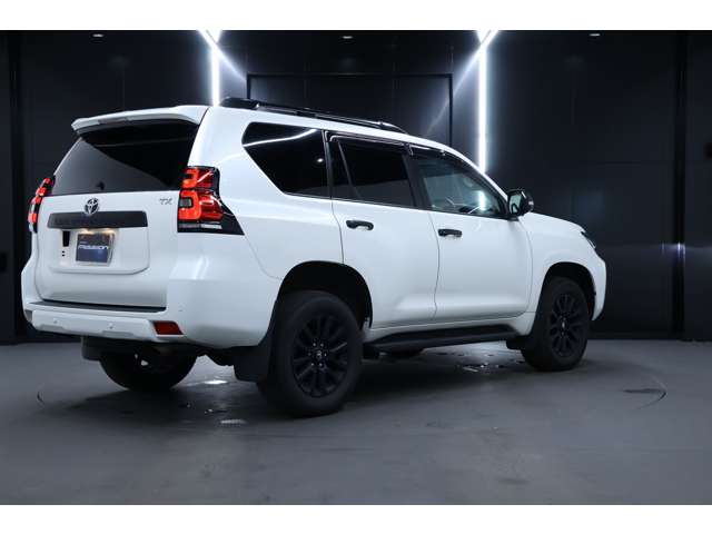 トヨタ ランドクルーザープラド ２．８ ＴＸ Ｌパッケージ マットブラック エディション ディーゼルターボ ４ＷＤ R5年 (北海道) 99