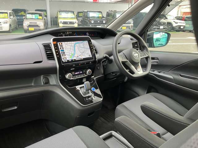 日産 セレナ １．２ Ｅ－ＰＯＷＥＲ ＸＶ R4年 (関東) 99