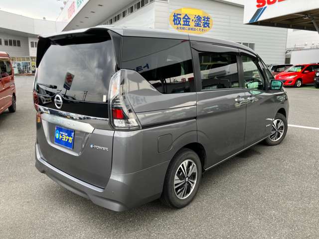 日産 セレナ １．２ Ｅ－ＰＯＷＥＲ ＸＶ R4年 (関東) 99