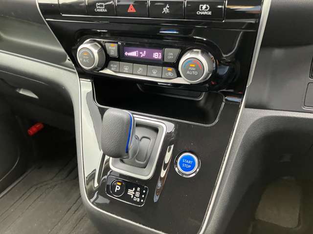 日産 セレナ １．２ Ｅ－ＰＯＷＥＲ ＸＶ R4年 (関東) 99