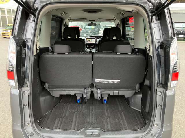 日産 セレナ １．２ Ｅ－ＰＯＷＥＲ ＸＶ R4年 (関東) 99
