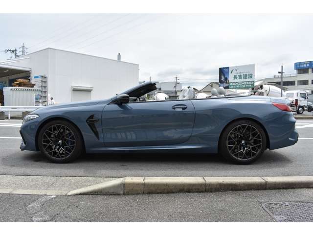 ＢＭＷ Ｍ８カブリオレ コンペティション ４ＷＤ R2年 (近畿) 99