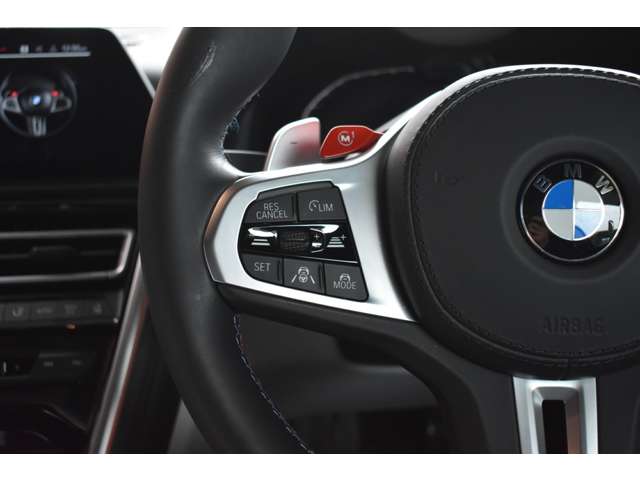 ＢＭＷ Ｍ８カブリオレ コンペティション ４ＷＤ R2年 (近畿) 99