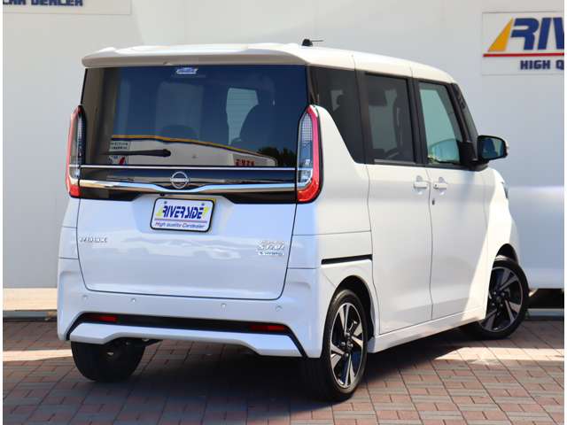 日産 ルークス ６６０ ハイウェイスターＧターボ プロパイロット エディション R6年 (関東) 99