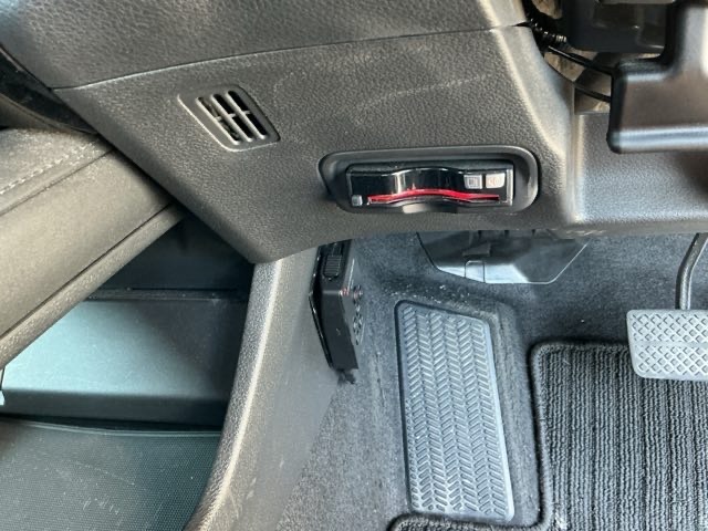 ホンダ ヴェゼル １．５ ハイブリッド Ｚ H26年 (近畿) 99
