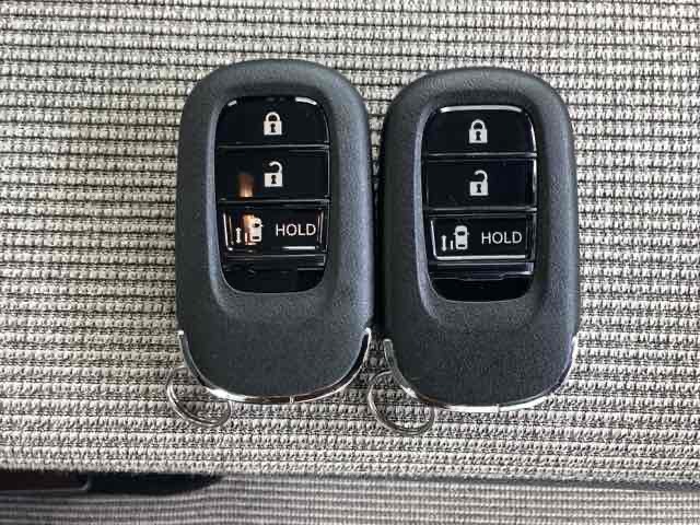 ホンダ Ｎ　ＢＯＸ ６６０ ファッションスタイル ２トーン R7年 (近畿) 99