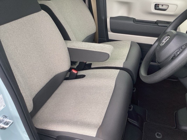 ホンダ Ｎ　ＢＯＸ ６６０ ファッションスタイル ２トーン R7年 (近畿) 99