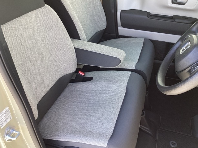ホンダ Ｎ　ＢＯＸ ６６０ ファッションスタイル ２トーン R7年 (近畿) 99