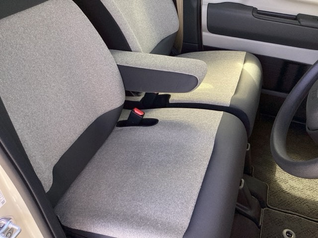 ホンダ Ｎ　ＢＯＸ ６６０ ファッションスタイル ２トーン R7年 (近畿) 99