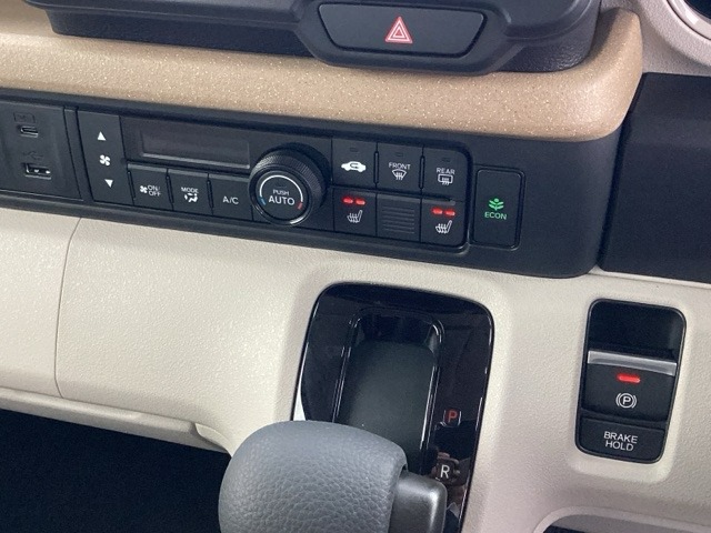 ホンダ Ｎ　ＢＯＸ ６６０ ファッションスタイル R7年 (近畿) 99