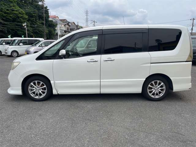 日産 セレナ ２．０ ハイウェイスター Ｓ－ＨＹＢＲＩＤ H25年 (関東) 99