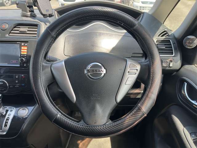 日産 セレナ ２．０ ハイウェイスター Ｖセレクション H23年 (関東) 99