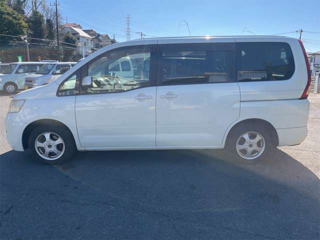 日産 セレナ ２．０ ２０Ｓ H17年 (関東) 99