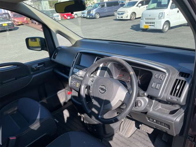 日産 セレナ ２．０ ハイウェイスター H21年 (関東) 99